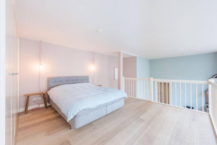 Hip Split Level Apartment On The Ground Floor Amsterdam Exterior foto